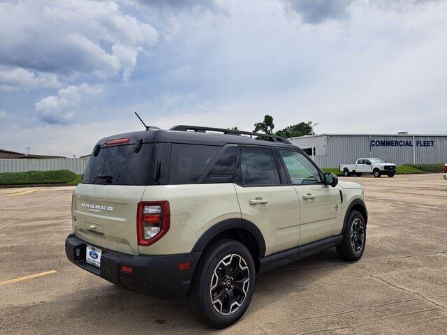 new 2025 Ford Bronco Sport car, priced at $36,065