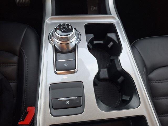 used 2024 Ford Edge car, priced at $21,288