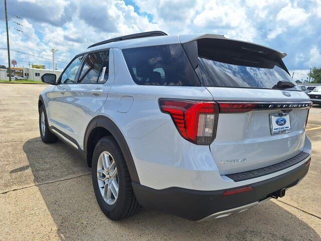 new 2025 Ford Explorer car, priced at $40,865
