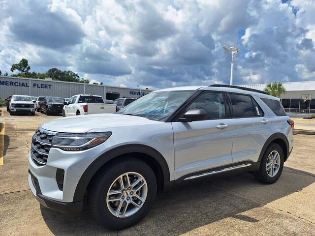 new 2025 Ford Explorer car, priced at $40,865
