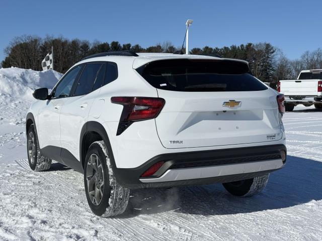 used 2025 Chevrolet Trax car, priced at $21,995