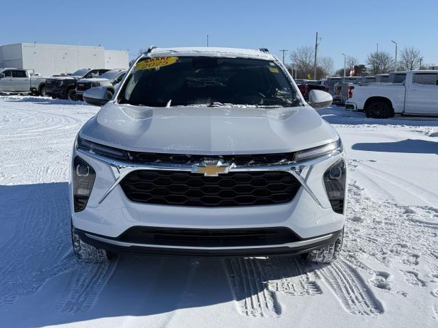 used 2025 Chevrolet Trax car, priced at $21,995