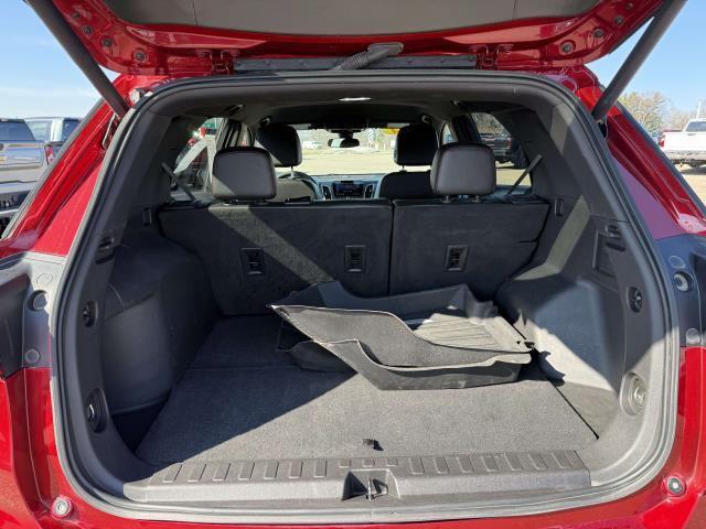 used 2024 Chevrolet Equinox car, priced at $27,995