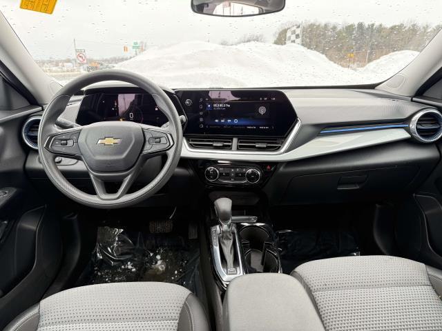 used 2025 Chevrolet Trax car, priced at $21,995