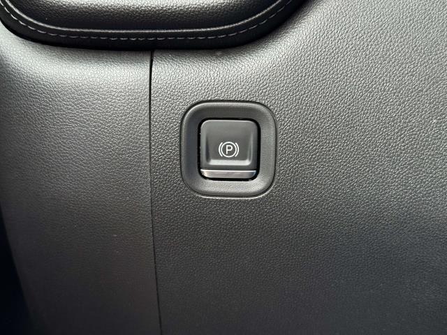 used 2020 Chevrolet Silverado 1500 car, priced at $27,995