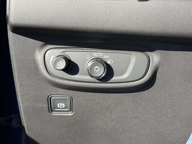 used 2023 GMC Terrain car, priced at $22,500