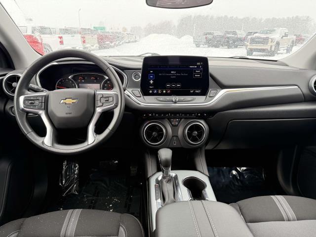 used 2025 Chevrolet Blazer car, priced at $31,995