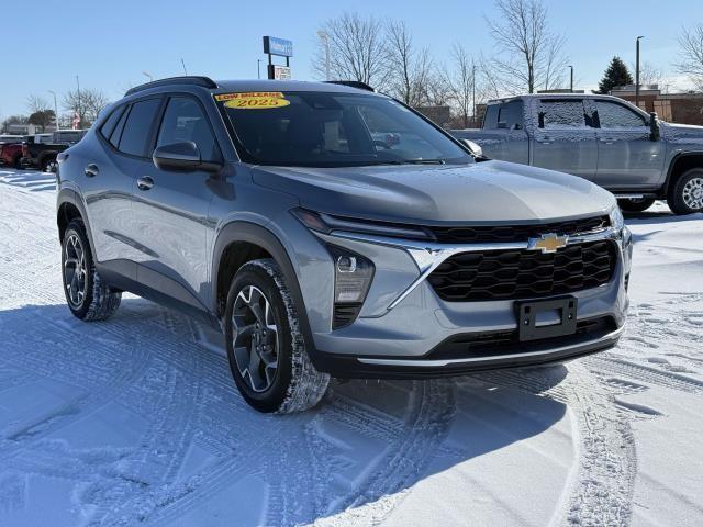 used 2025 Chevrolet Trax car, priced at $21,995