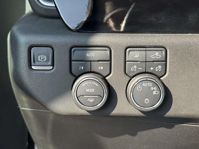 used 2022 Chevrolet Silverado 1500 car, priced at $31,750