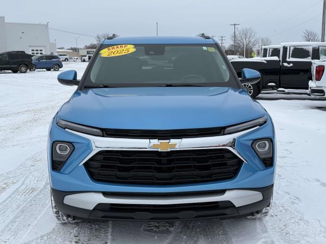 used 2025 Chevrolet TrailBlazer car, priced at $23,995