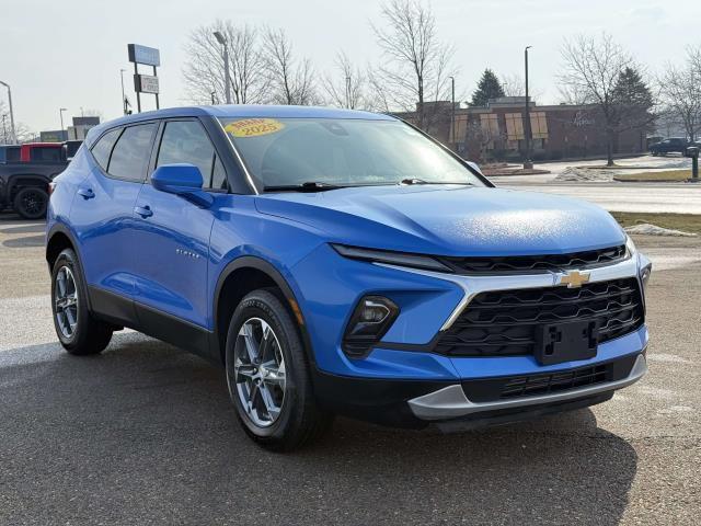 used 2025 Chevrolet Blazer car, priced at $30,995