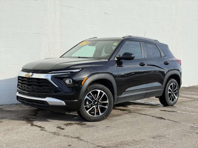 used 2025 Chevrolet TrailBlazer car, priced at $23,995