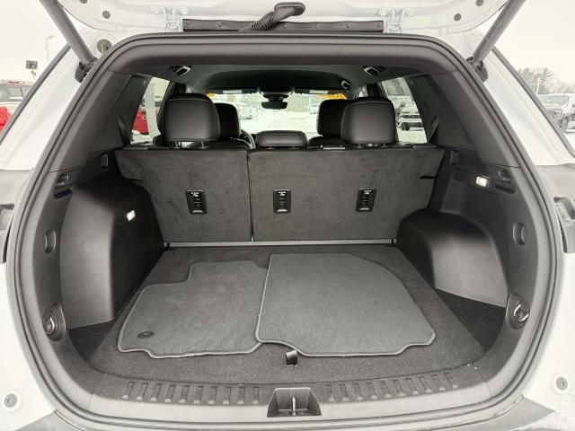 used 2025 Chevrolet Equinox car, priced at $27,995