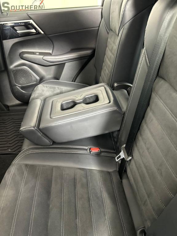 used 2024 Mitsubishi Outlander car, priced at $21,627