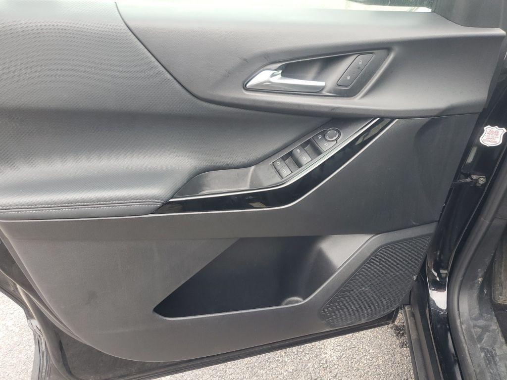 used 2025 Chevrolet Equinox car, priced at $25,222