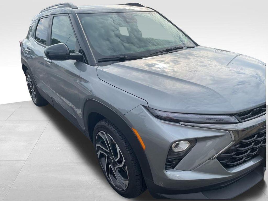 used 2024 Chevrolet TrailBlazer car, priced at $25,520