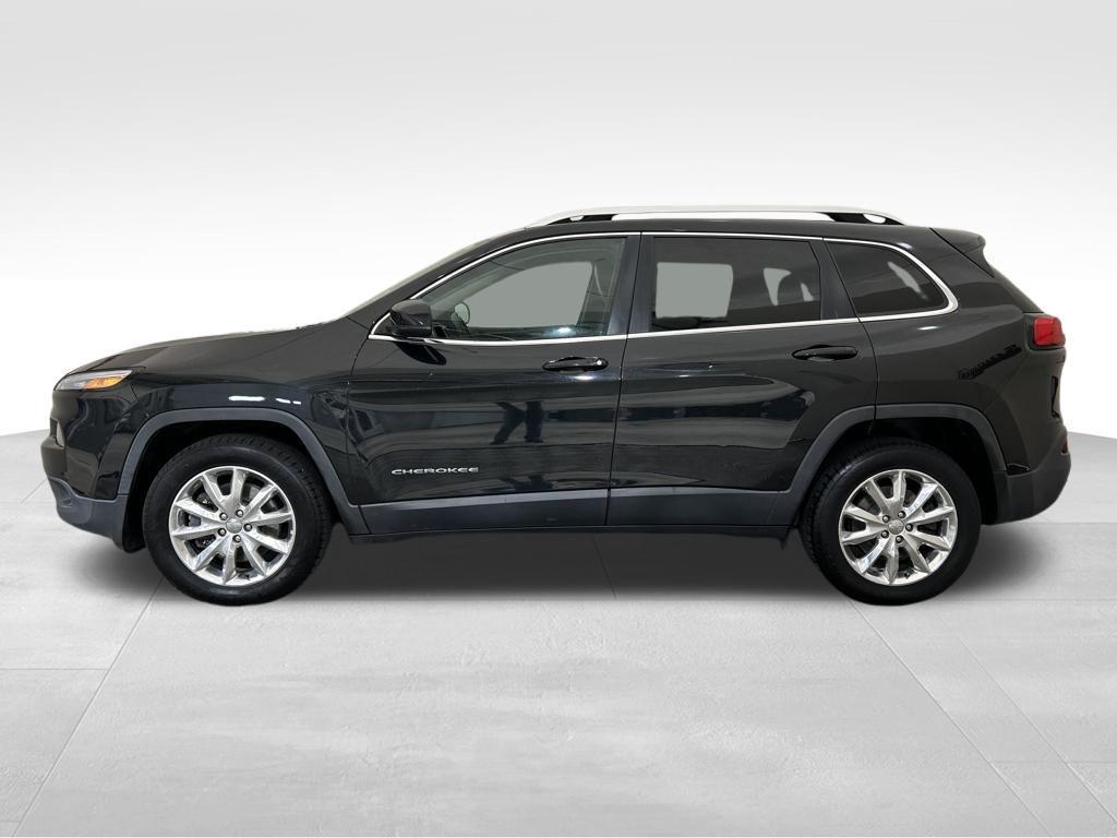used 2016 Jeep Cherokee car, priced at $5,801