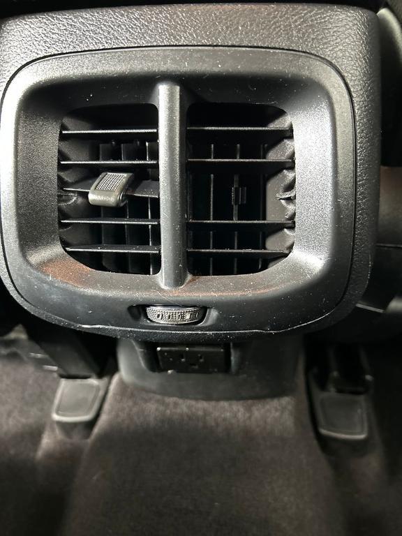 used 2016 Jeep Cherokee car, priced at $5,801