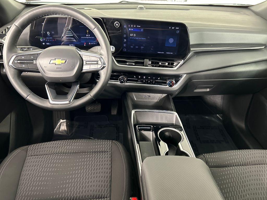 used 2025 Chevrolet Equinox car, priced at $24,187