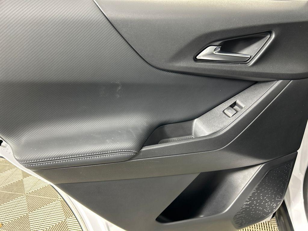 used 2025 Chevrolet Equinox car, priced at $24,187