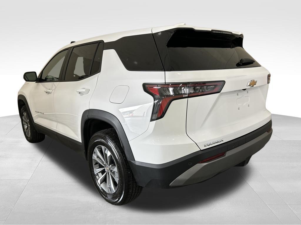 used 2025 Chevrolet Equinox car, priced at $24,187