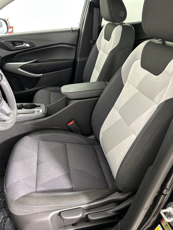 used 2025 Chevrolet Trax car, priced at $23,697