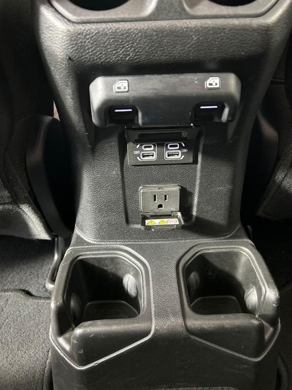 used 2022 Jeep Wrangler Unlimited car, priced at $32,651