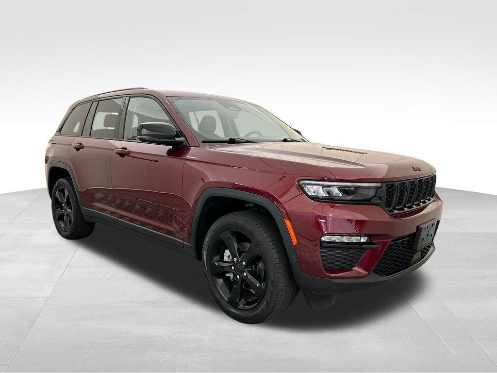 used 2023 Jeep Grand Cherokee car, priced at $32,234