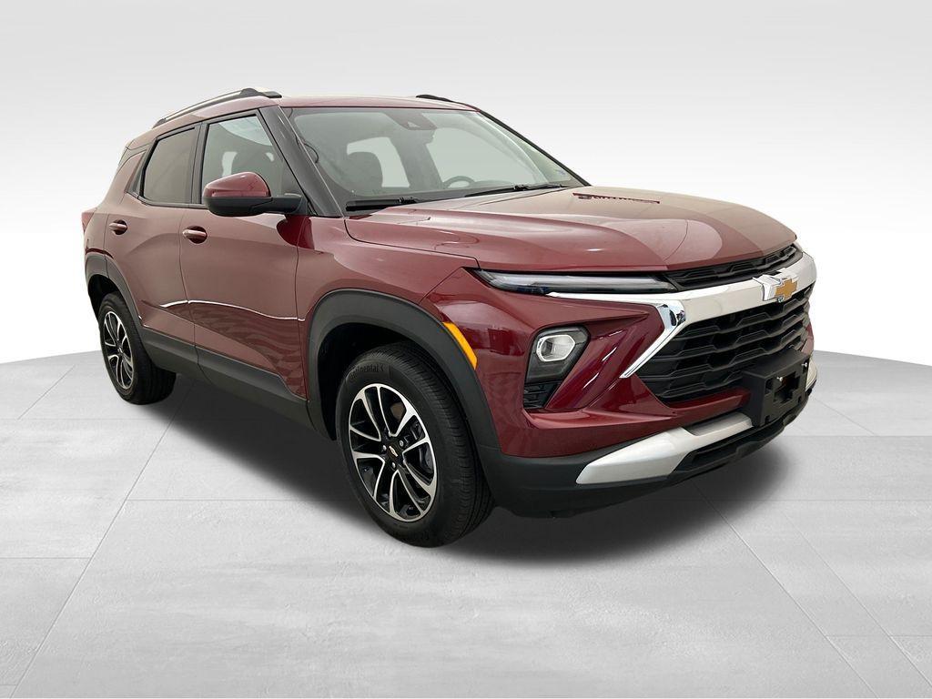 used 2024 Chevrolet TrailBlazer car, priced at $23,827