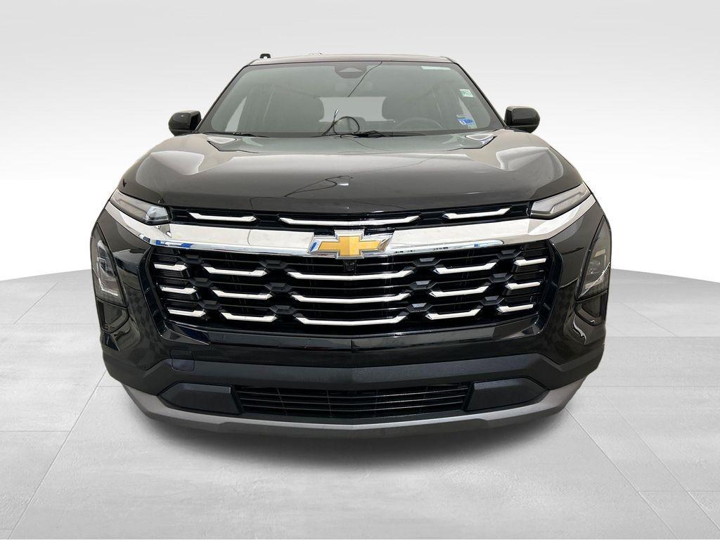 used 2025 Chevrolet Equinox car, priced at $29,216