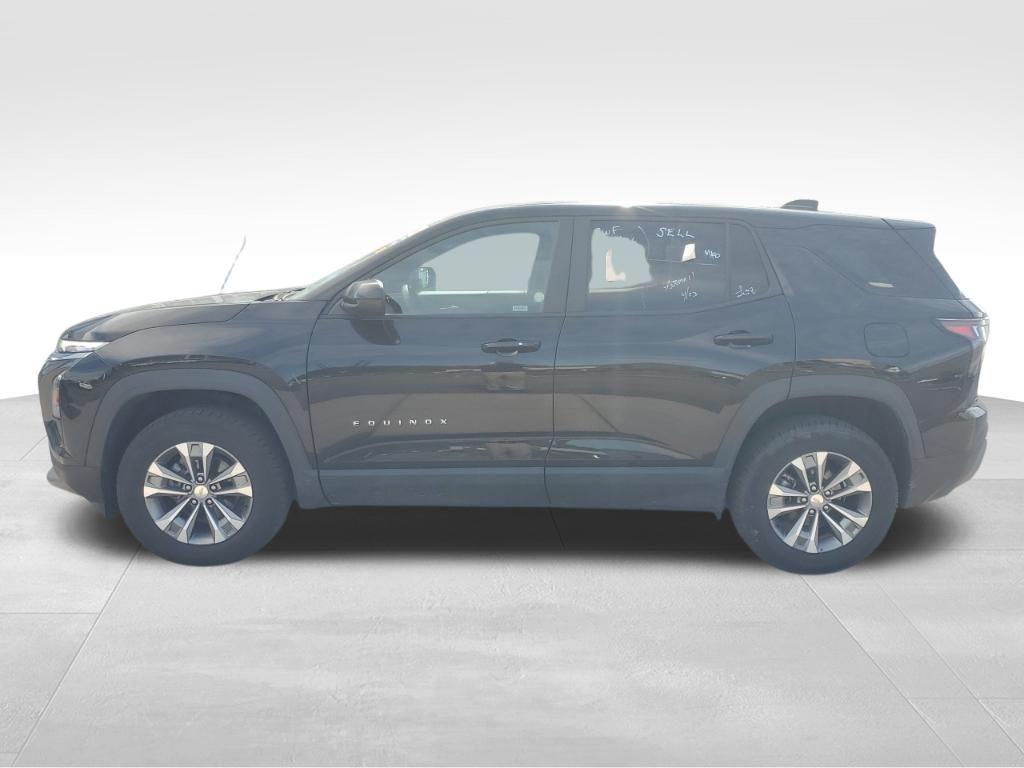 used 2025 Chevrolet Equinox car, priced at $31,191