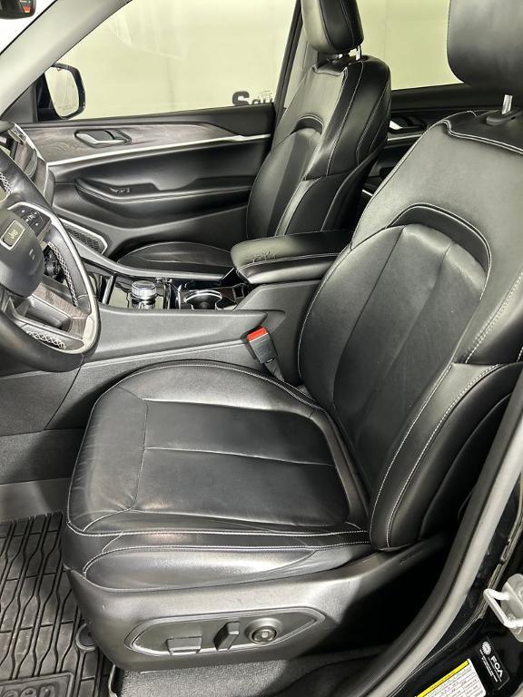 used 2022 Jeep Grand Cherokee L car, priced at $26,264