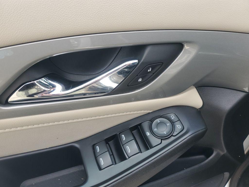 used 2022 Chevrolet Traverse car, priced at $21,840