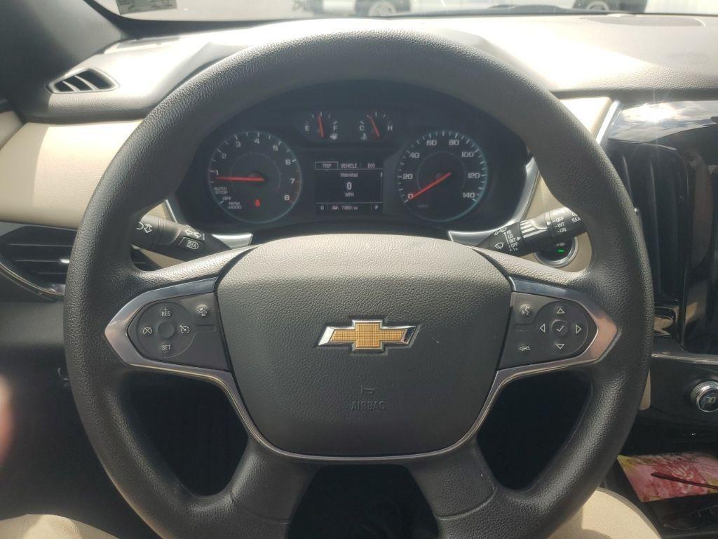 used 2022 Chevrolet Traverse car, priced at $21,840