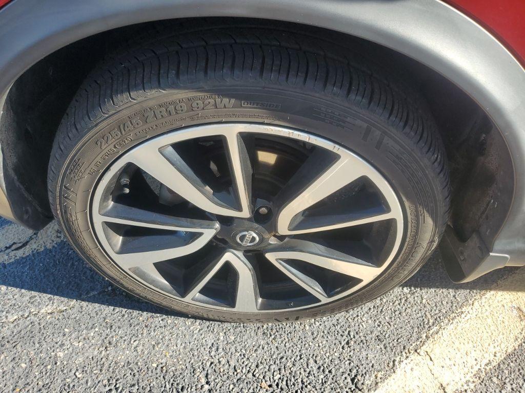 used 2018 Nissan Rogue Sport car, priced at $13,911