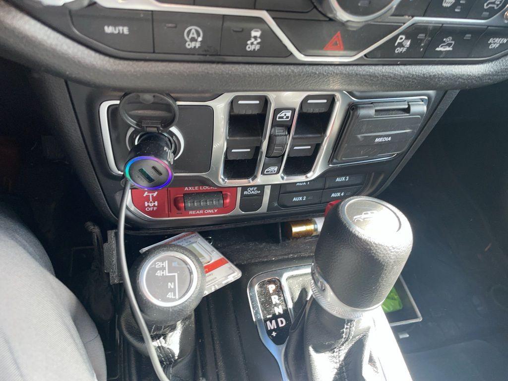 used 2024 Jeep Gladiator car, priced at $33,415