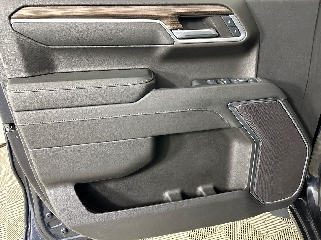 used 2024 Chevrolet Silverado 1500 car, priced at $41,194