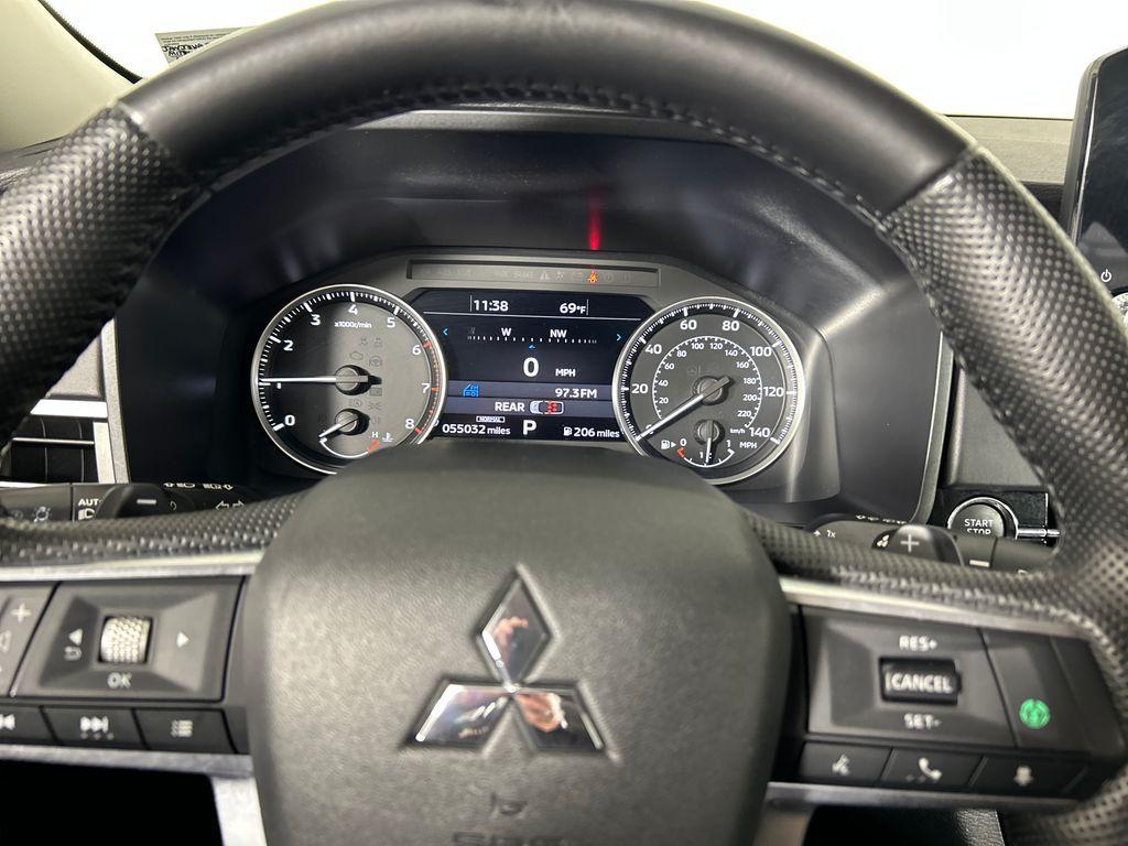 used 2024 Mitsubishi Outlander car, priced at $23,801