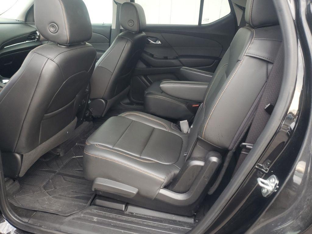 used 2020 Chevrolet Traverse car, priced at $22,798