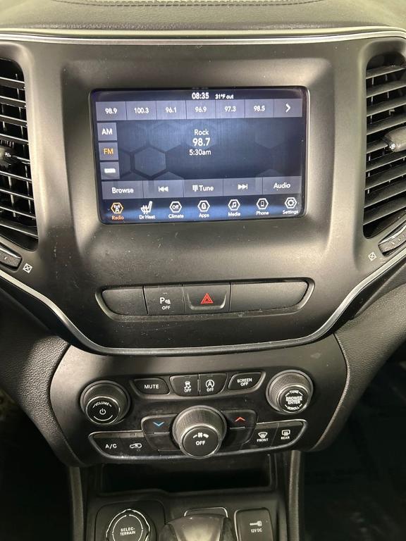 used 2019 Jeep Cherokee car, priced at $12,229