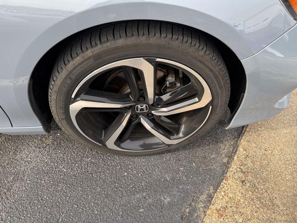 used 2022 Honda Accord Hybrid car, priced at $21,714