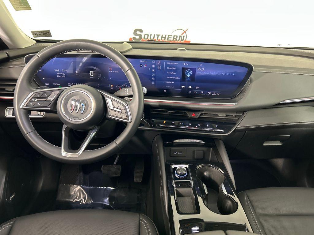used 2025 Buick Envision car, priced at $28,689