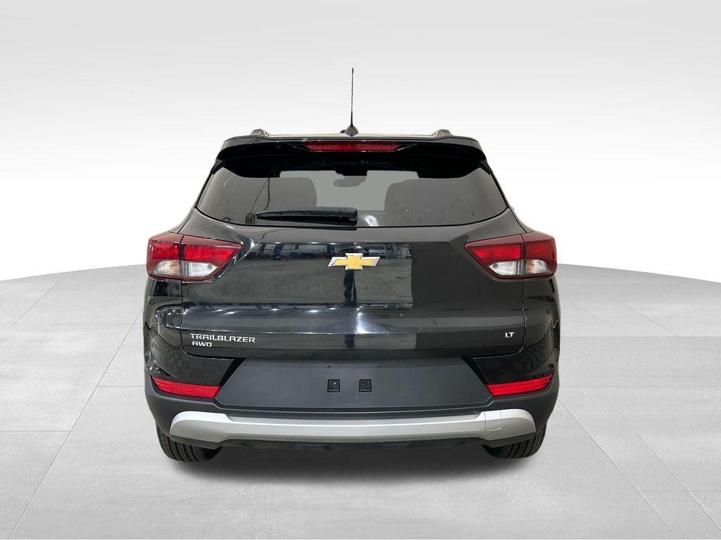 used 2025 Chevrolet TrailBlazer car, priced at $24,428