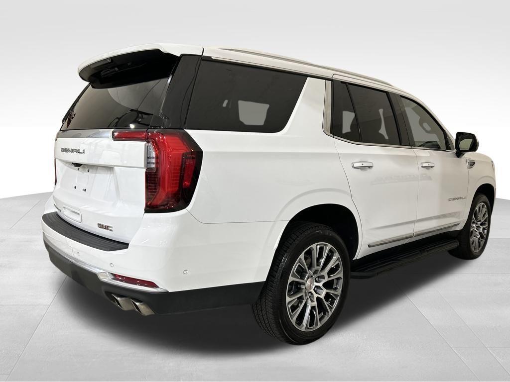used 2025 GMC Yukon car, priced at $70,357