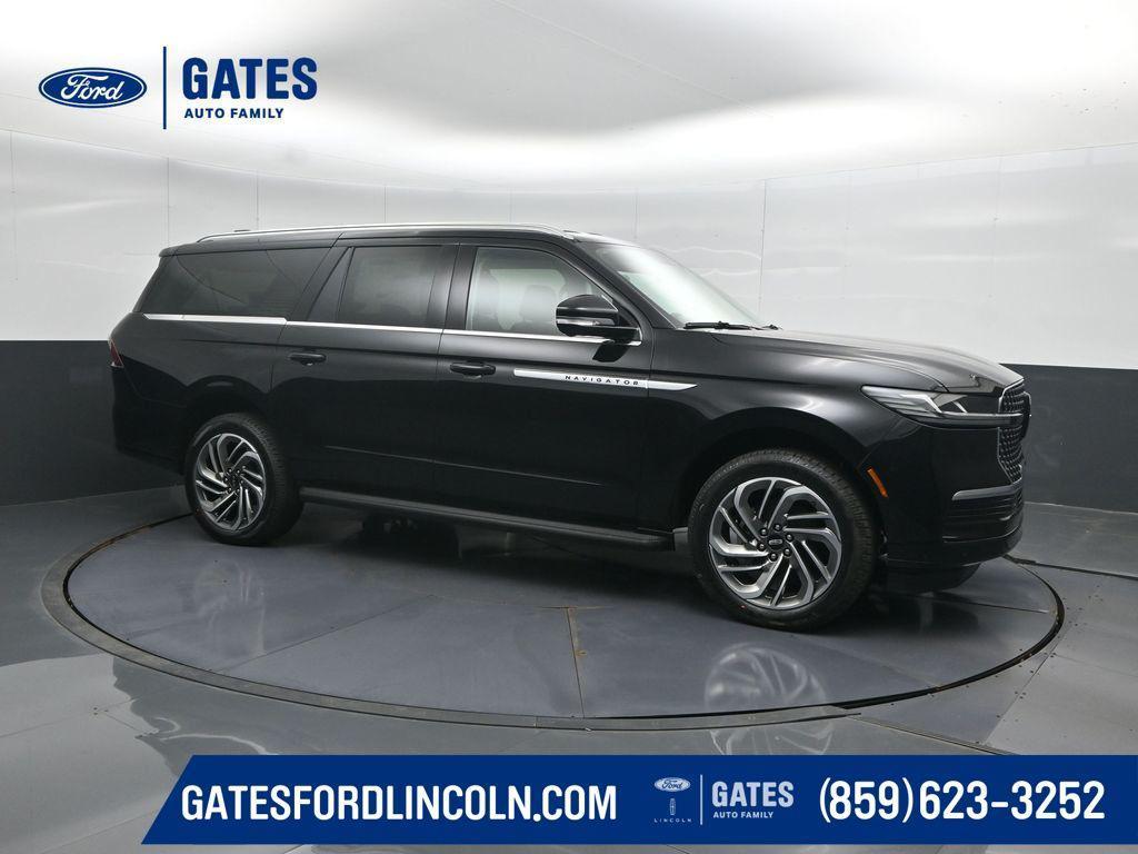 new 2026 Lincoln Navigator car, priced at $91,221
