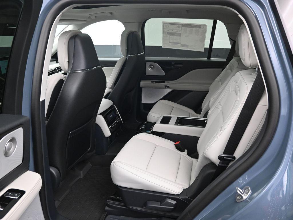 new 2026 Lincoln Aviator car, priced at $71,714