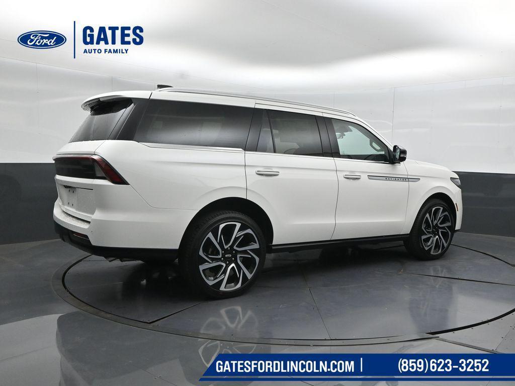 new 2026 Lincoln Navigator car, priced at $99,300