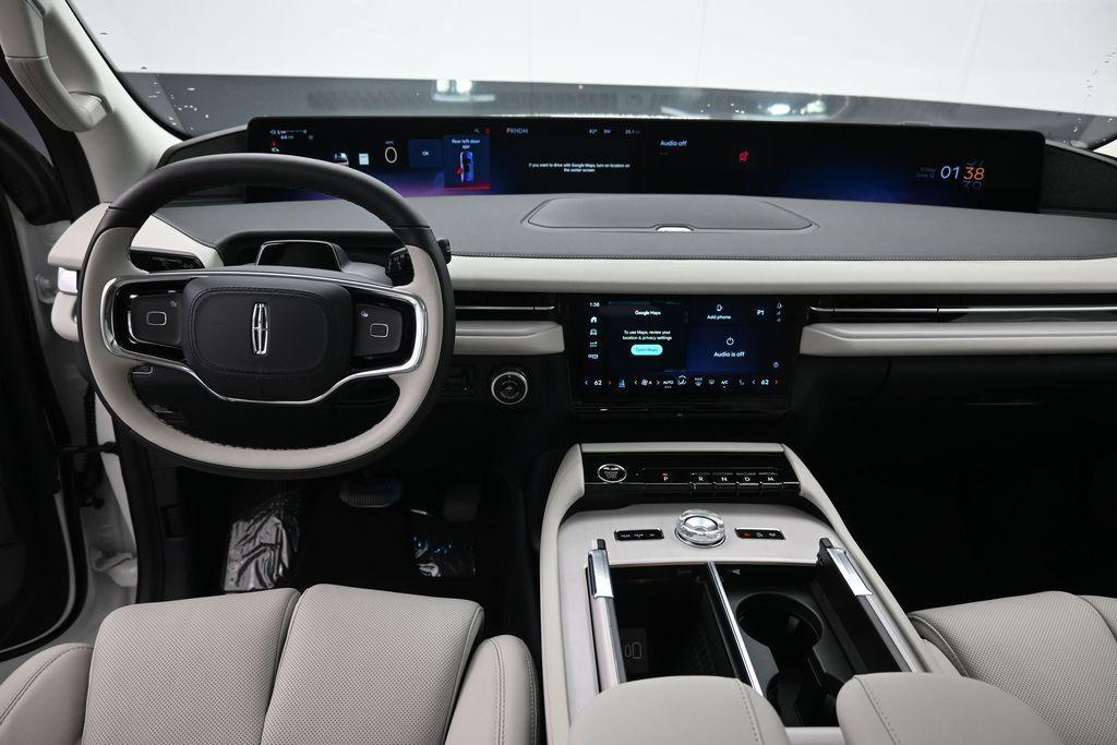 new 2026 Lincoln Navigator car, priced at $99,300