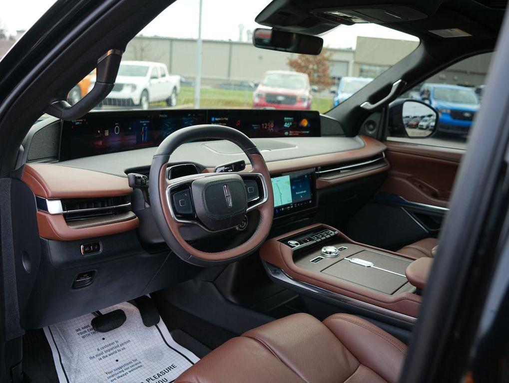 used 2025 Lincoln Navigator car, priced at $82,783