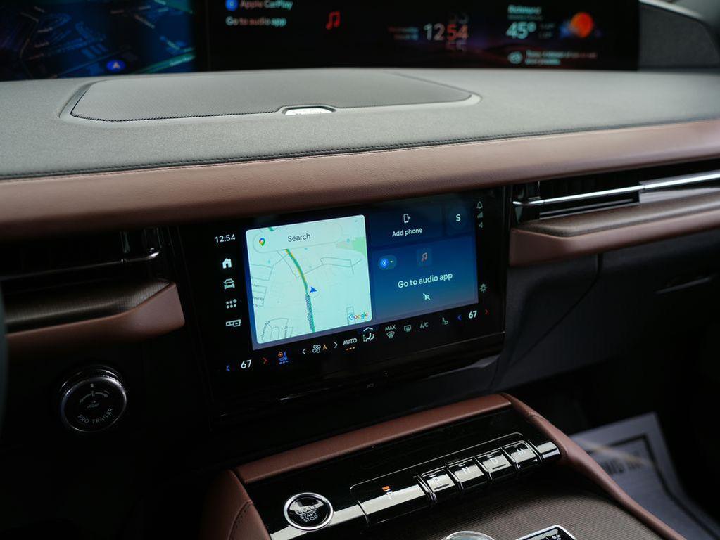 used 2025 Lincoln Navigator car, priced at $82,783